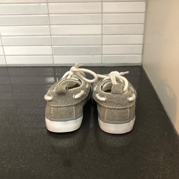 Gymboree cute baby shoes - Picture 4 of 10